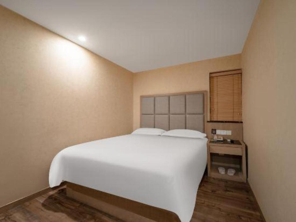 Hotel Jitai Yangpu Benxi Hospital Branch Shanghai
